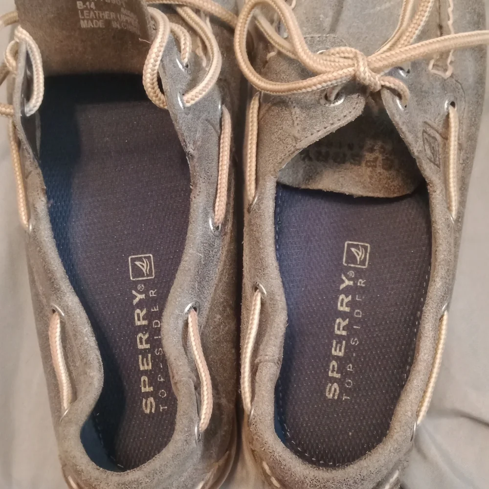 Sperry Top-Sider men tan and black boat shoes size 8 medium